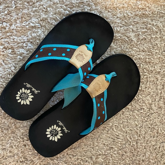 Yellow Box Shoes - Women’s Yellow Box Flip Flops